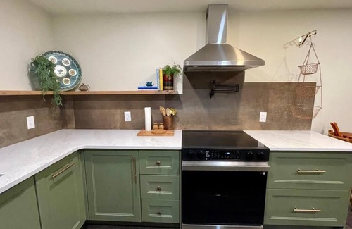 Amherstburg Apartment | Mediterranean-Inspired Retreat Near Amherstburg's Finest Wineries