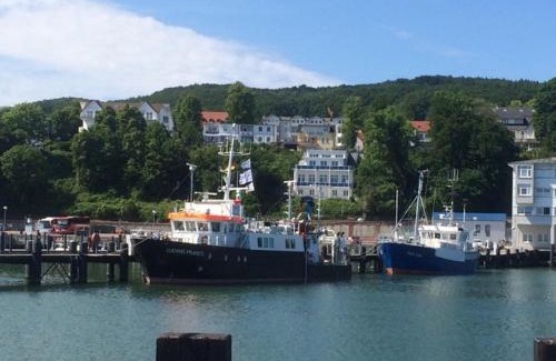 Sassnitz Apartment | Meerblickappartement mit Kamin