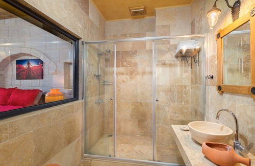 Ortahisar Hotel | Megaron Cave Hotel