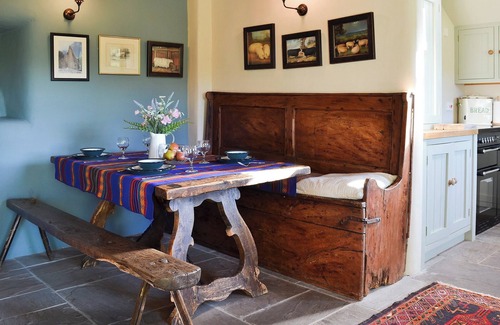 Longnor Cottage | Megs Cottage Butterton