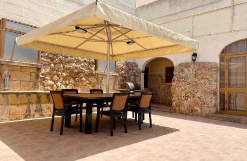 Victoria House | Mejda Farmhouse