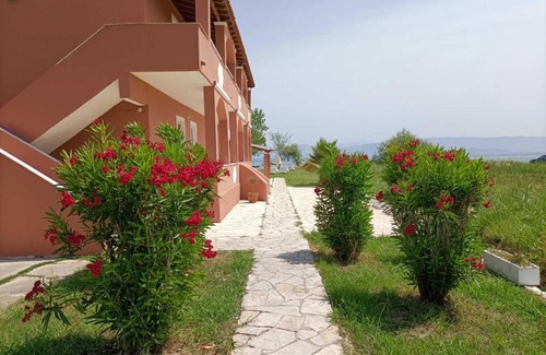 Kavos Apartment | Melador beachfront studios