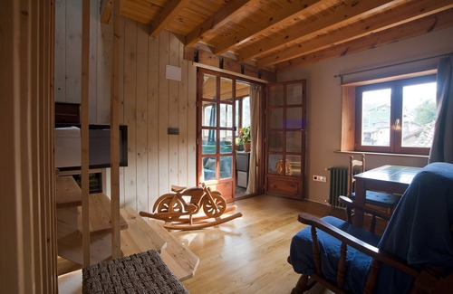 Melendreros House | Melendreros House. Country house, large, well equipped and with beautiful views.