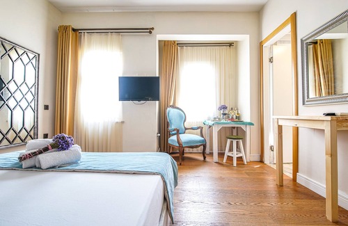 Bozcaada Hotel | Melina Konuk Evi