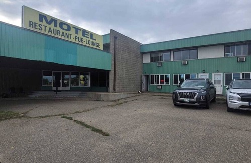 Melita Hotel | Melita Inn Motor Hotel