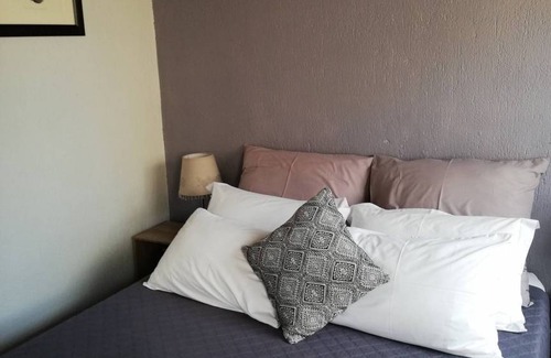 Nelspruit Cabin | @ Melkweg is situated in Nelspruit, close to Kruger park and Mozambique.