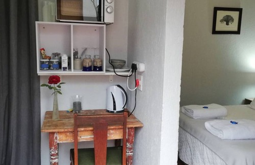 Nelspruit Cabin | @ Melkweg is situated in Nelspruit, close to Kruger park and Mozambique.