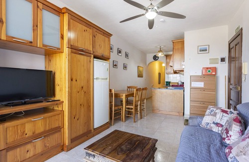 Għadira Apartment | Mellieha Retreat-Hosted by Sweetstay