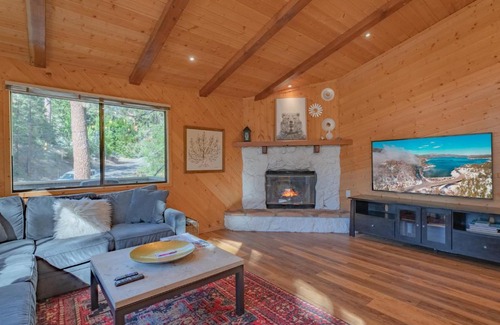 Upper Moonridge House | Mellow Moonridge - Great place to get away! Great location!