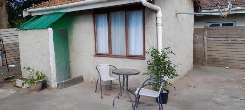 Bluff House | Melody Comfort Apartments