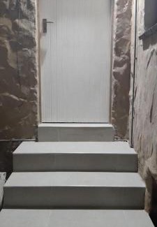 Bluff House | Melody Comfort Apartments