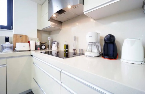 Daratsos House | Melposhouse,seaview, 3bd, 3ba,luxury, stylish home