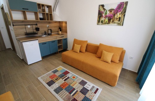 Chaika Apartment | MENADA * CASCADAS * Comfortable studio with sofa beds