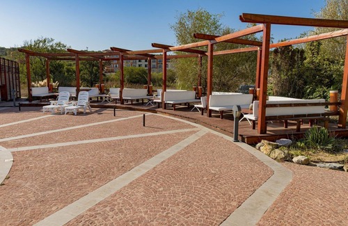 Sozopol Apartment | MENADA * SOUTH PEARL* Pool View Studio for Family