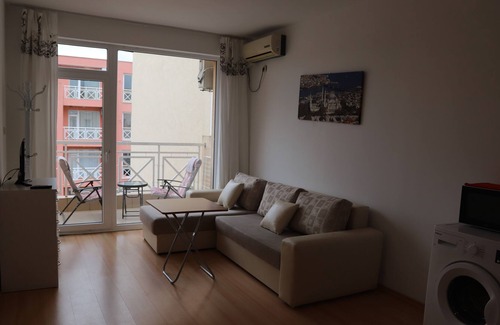 Tankovo Apartment | MENADA * Sunny Day 6 * Studio for 3 people