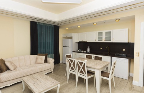 Mezetli Hotel | Merada Suit Otel and Spa