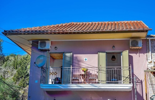 Koutsi Apartment | Meraki Apartment - One Bedroom Apartment, Sleeps 3