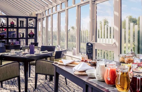 Hatfield Hotel | Mercure Hatfield Oak Hotel