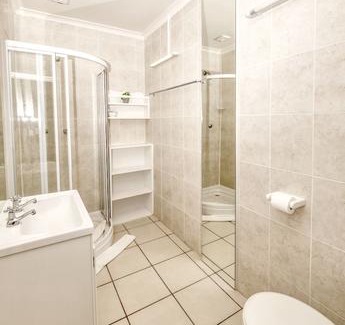 Struisbaai Bed & Breakfast | Mermaid Guest House