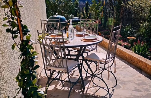 Venterol Villa | Mes Maisons Charming Villa Bellevue in Venterol 26110 2 Bedroom for 6 People