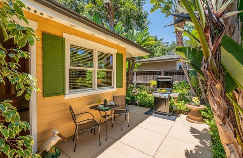 West Mesa House | Mesa Bliss - Tropical Oceanside Guest House on the Mesa