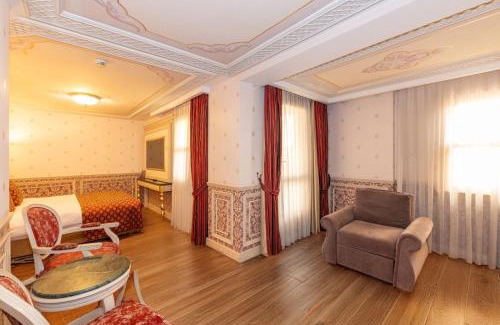 Cagaloglu Hotel | Meserret Palace Hotel - Special Category