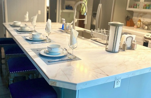 Hamilton Branch House | Mesmerizing Riverfront Cabin on Hamilton Branch