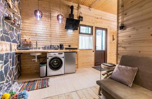 Bagvdanari Apartment | Mestia Alpine Cottage