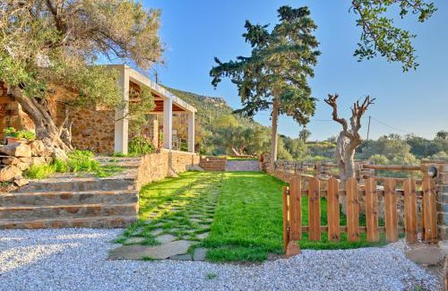 Livadia House | Metochi Seaview Holiday House