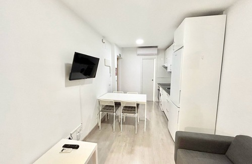 Prosperidad Apartment | Metro Avenida de América 09