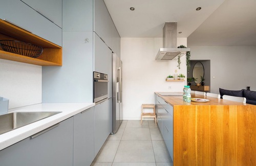 Ursynow Apartment | Metro Ursynów Superior Apartment