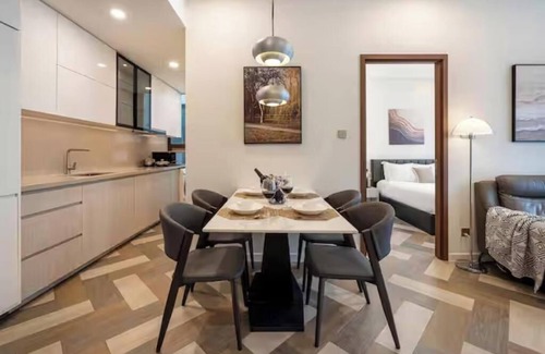 Ben Nghe Apartment | Metropole Retreat Iconic City View Pool & Gym