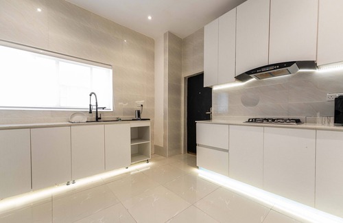 Lekki Phase 1 Apartment | Metropolis Lekki - 2 bedroom with King Bed, pool, 24/7 power, city view