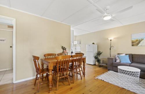 Metung Apartment | Metung Akora 2Bdrm Apartment 3 Pets and Boats welcome