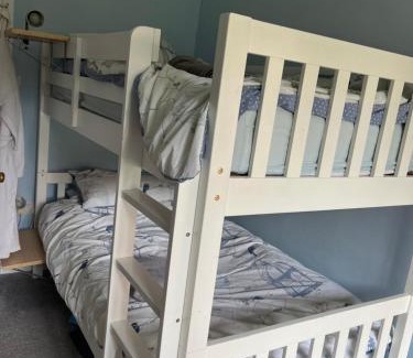 Tewkesbury House | Mews House, Tewkesbury town centre, hot tub, pets