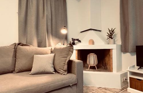 Tsilivi House | MG Cottage