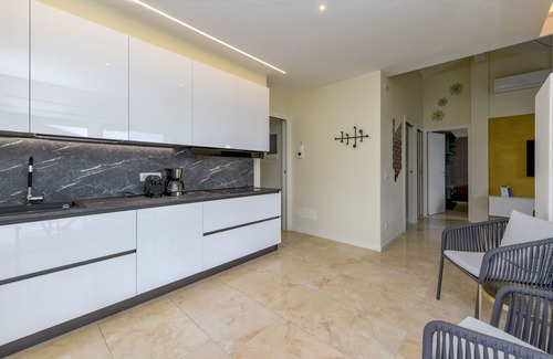 Bardolino Ski Chalet | MGH Luxury- Villa Panorama