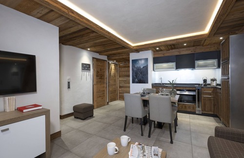 Chamonix City Centre House | MGM Hôtels & Résidences – Résidence Le Cristal de Jade