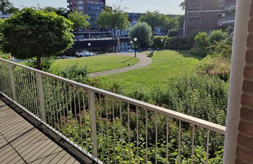 Schiedam Apartment | Mi Casa Su Casa