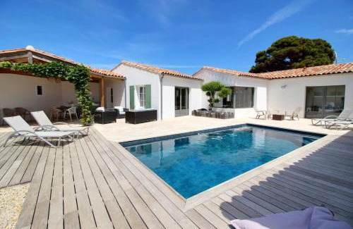 Sainte-Marie-de-Re Villa | MIA