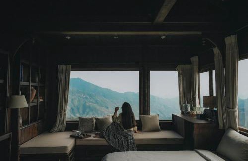 Bac Yen Apartment | MiAmi Mountain Retreat