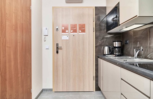 Krzyki Apartment | Miasto Marina A Wrocław | Cosy Studio with Gym, Balcony and Parking