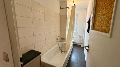 Kitzscher Apartment | MiCasa TuCasa - 3-R Apartment Leipziger Neuseenland Mira