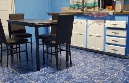 Brighton Apartment | Michael's Beach Complex #5