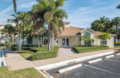 Ocean Side Village Condo | Michele · Ground Floor Beachside Condo · Half Mile from Beach