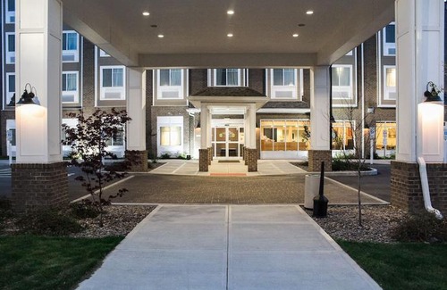 Penn Yan Hotel | Microtel by Wyndham Penn Yan Finger Lakes Region