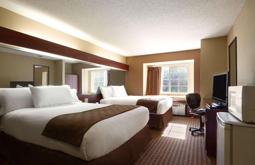Duncan Hotel | Microtel Inn by Wyndham Spartanburg Duncan