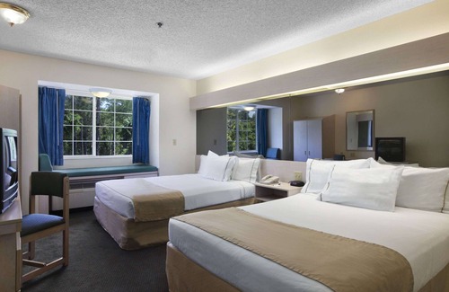 Palm Coast Hotel | Microtel Inn & Suites by Wyndham Palm Coast I-95