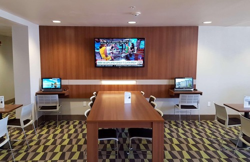 Bellevue Hotel | Microtel Inn & Suites by Wyndham Bellevue