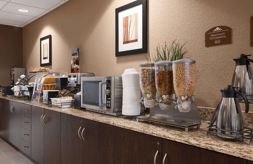 Cotulla Hotel | Microtel Inn & Suites by Wyndham Cotulla